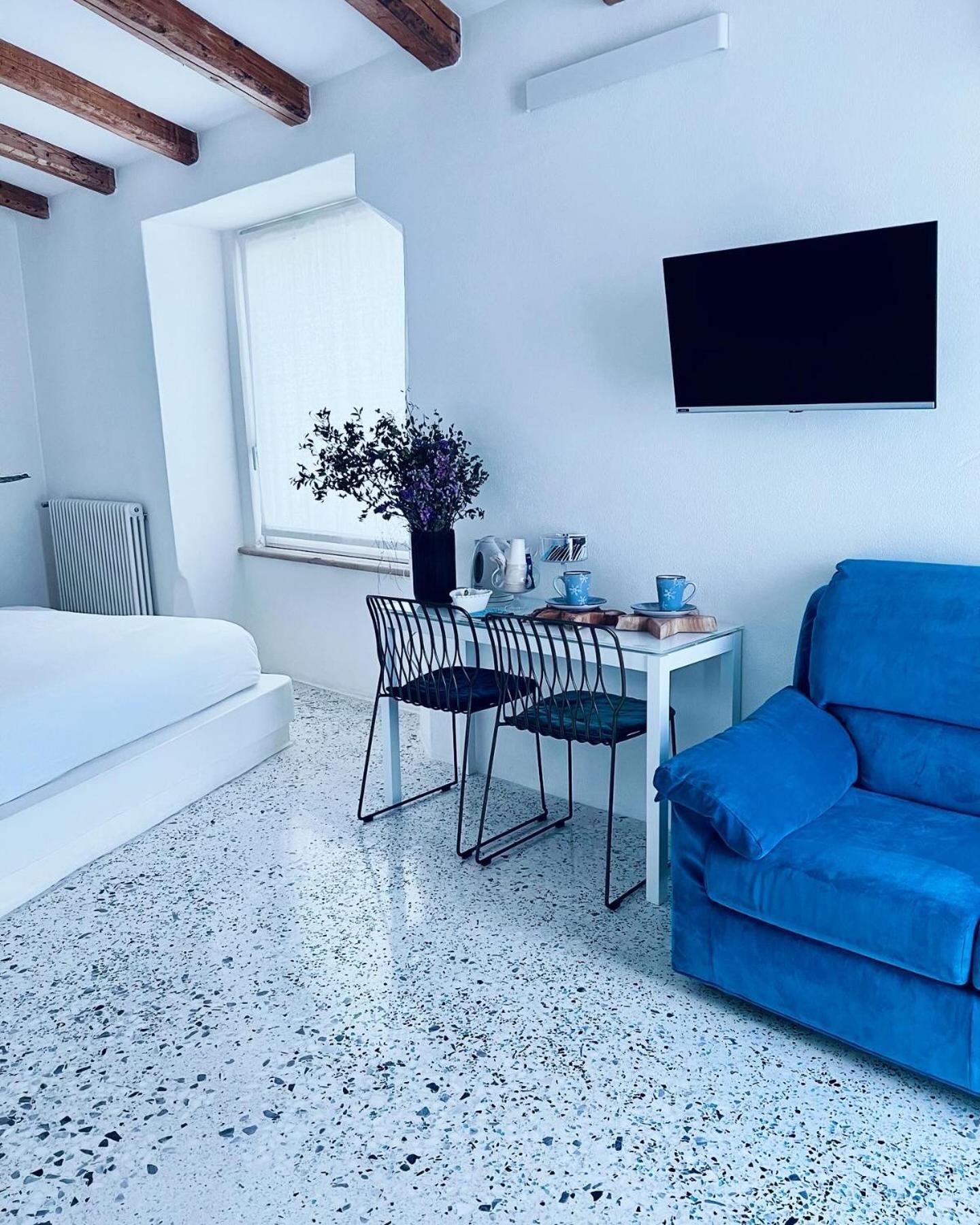 Hydria Guest House Art Gallery Acquaviva delle Fonti Exterior foto